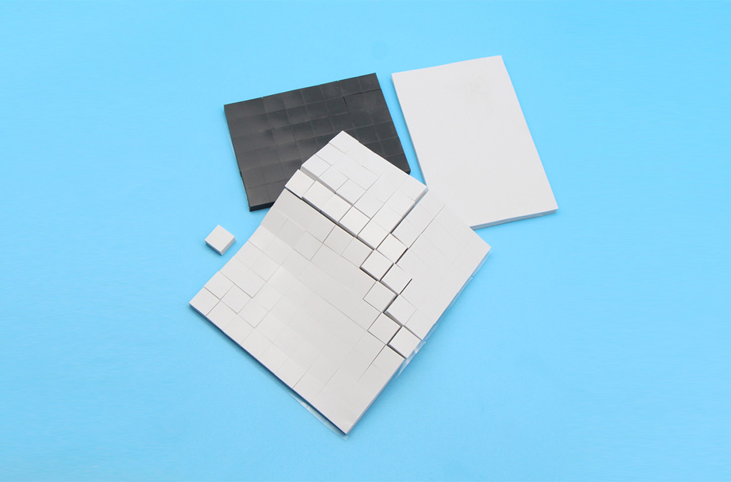 SSD固態（tài）硬盤導熱矽膠片-散熱矽膠（jiāo）片-TP150